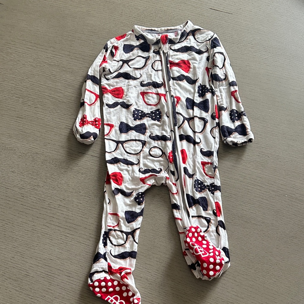 White Footed Baby One-Piece with Red & Navy Glasses and Bow Tie Print